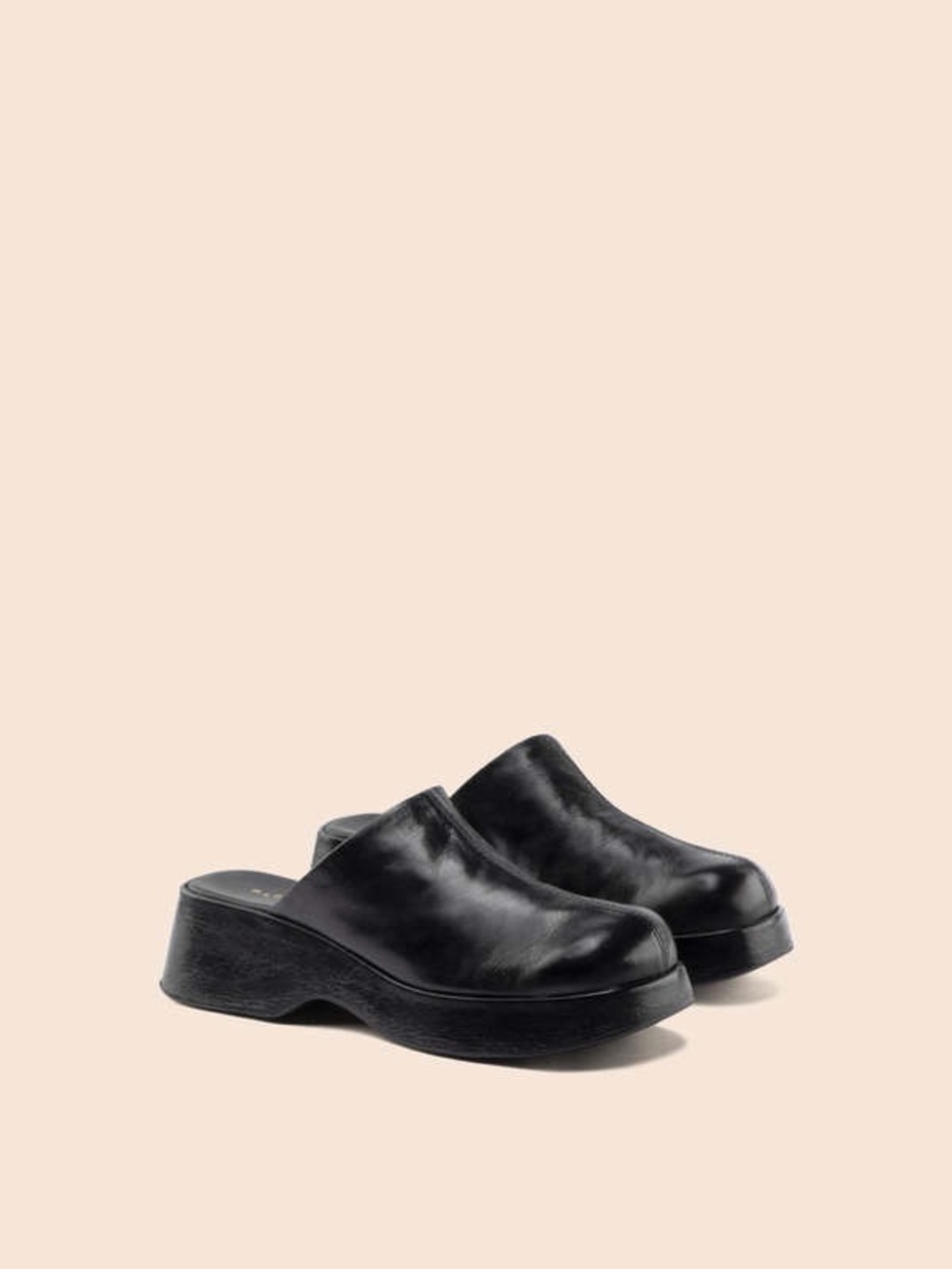 MAGUIRE Black Leather Slip-On Women’s Loafers